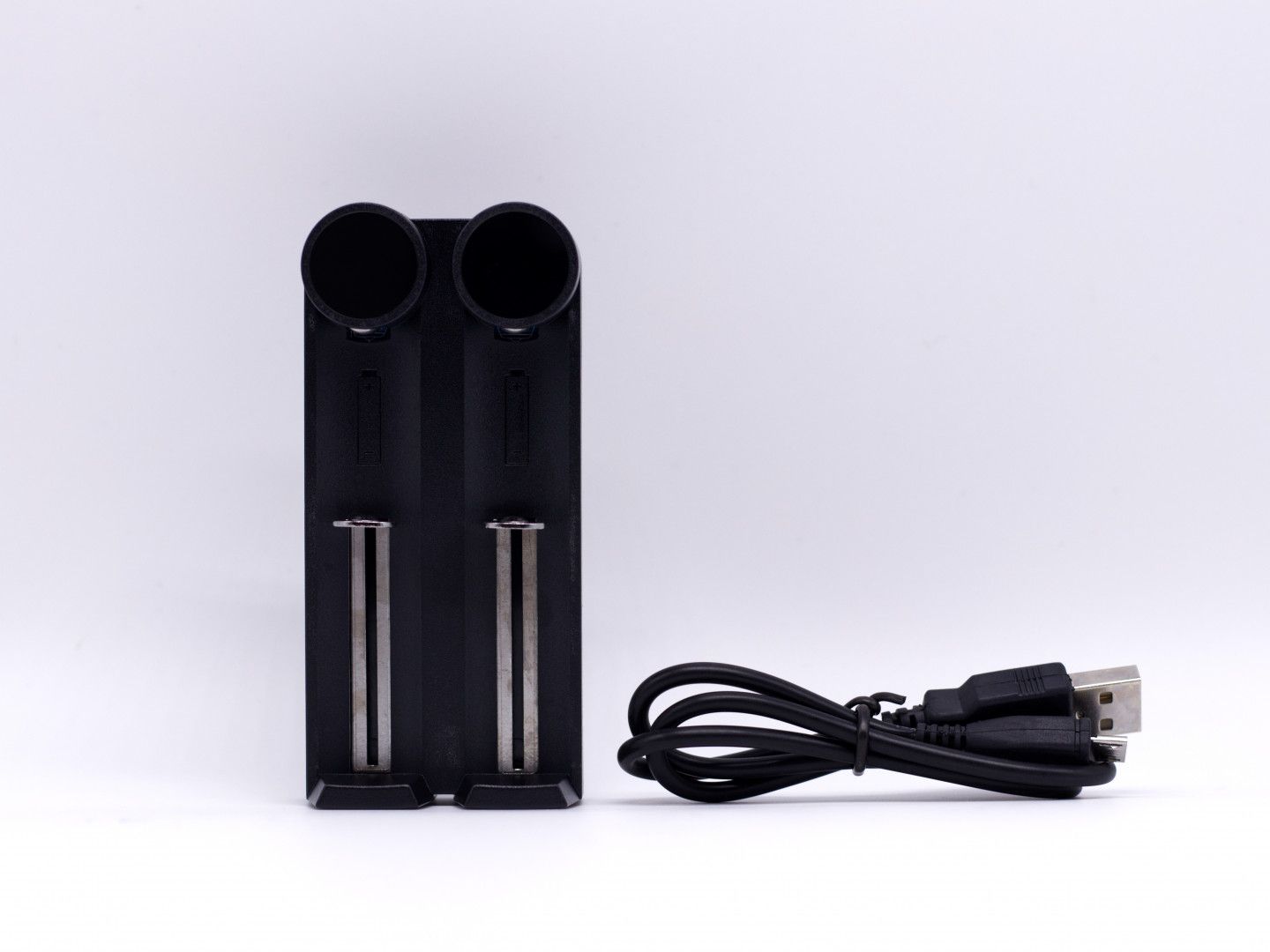 Efest Slim K2 Charger