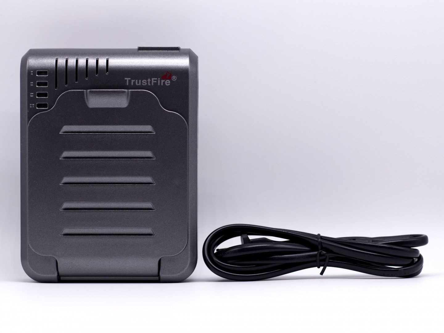 Trustfire Quad Charger
