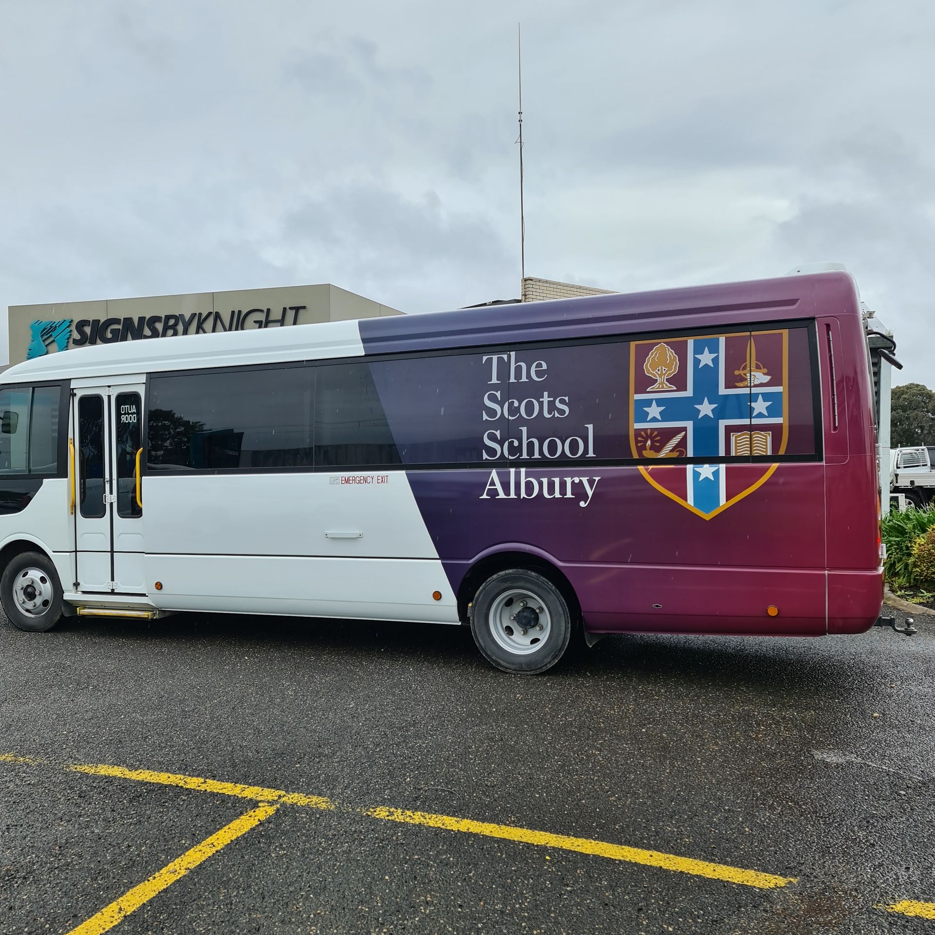 bus wrap