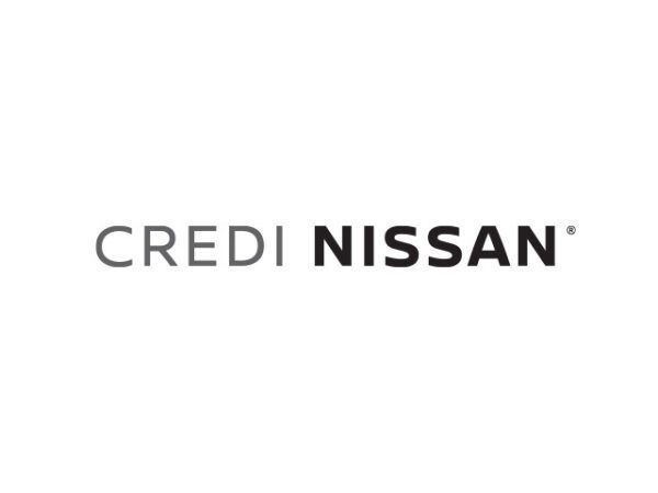 Logotipo de CREDI NISSAN en gris y negro sobre fondo blanco.