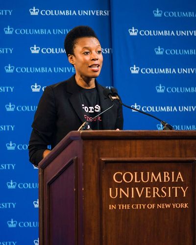 Elizabeth Nyamayaro speaking at Columbia University