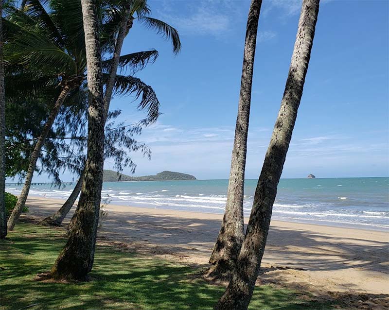 Palm Cove Beach