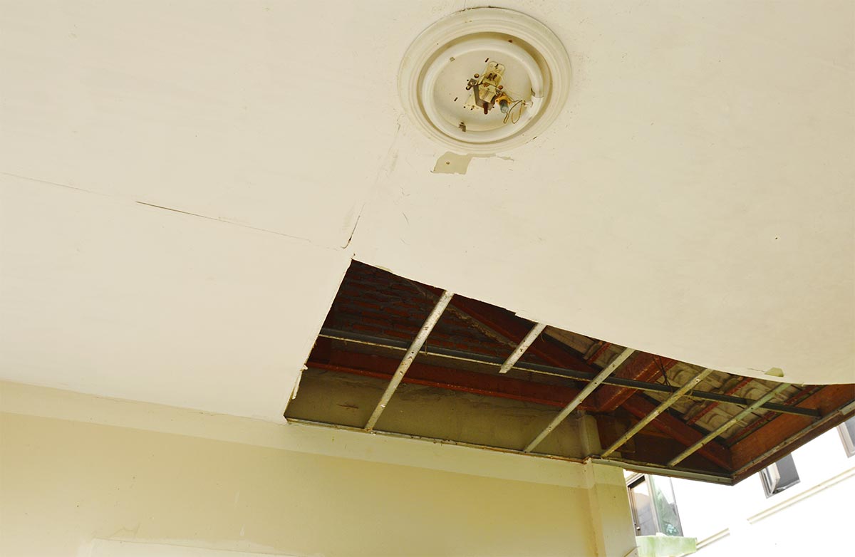 Water Damaged Plasterboard Repairs In Cairns QLD