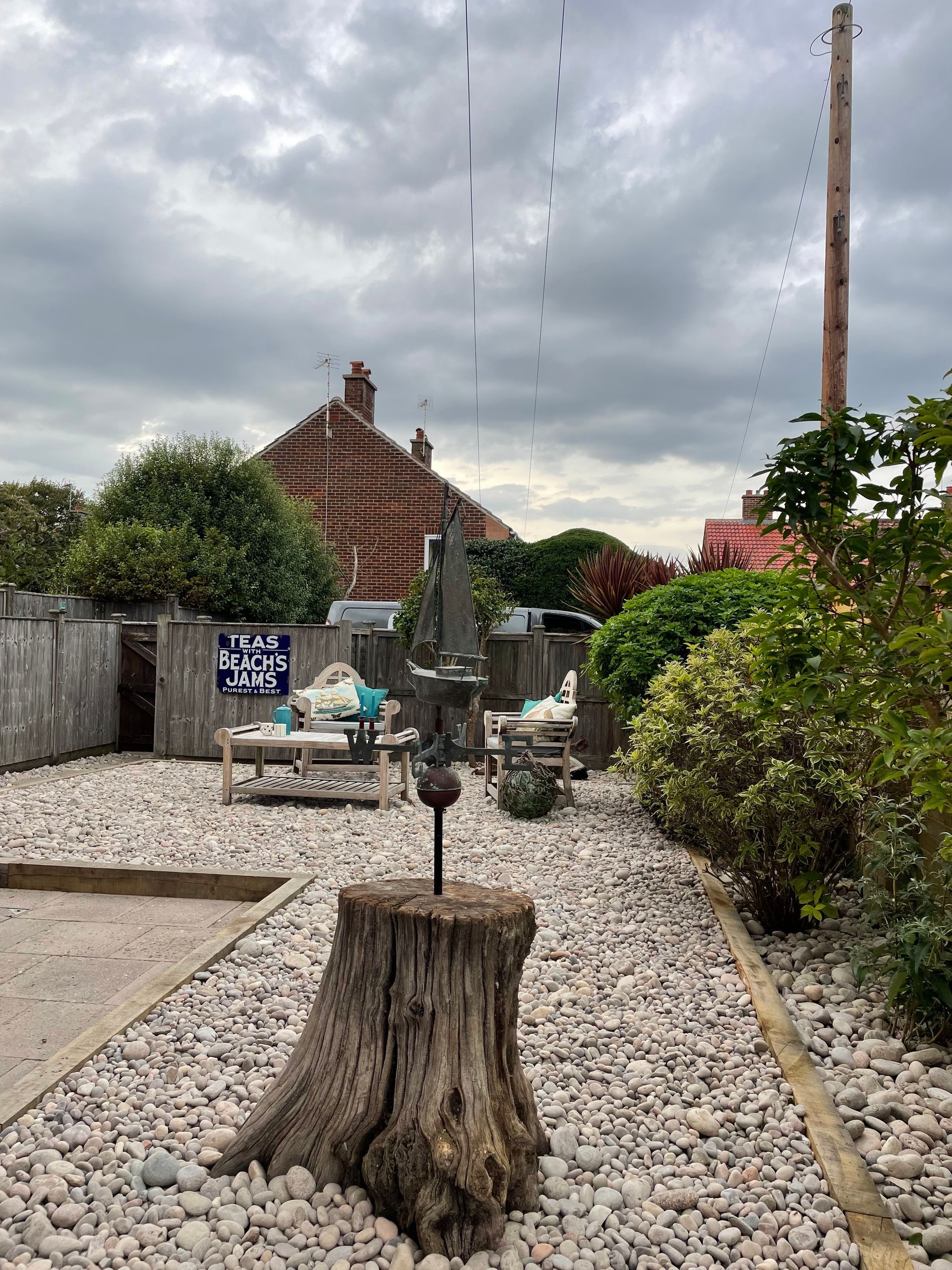 Suffolk Beach Garden | Reclaimed Vintage Features | Gardr