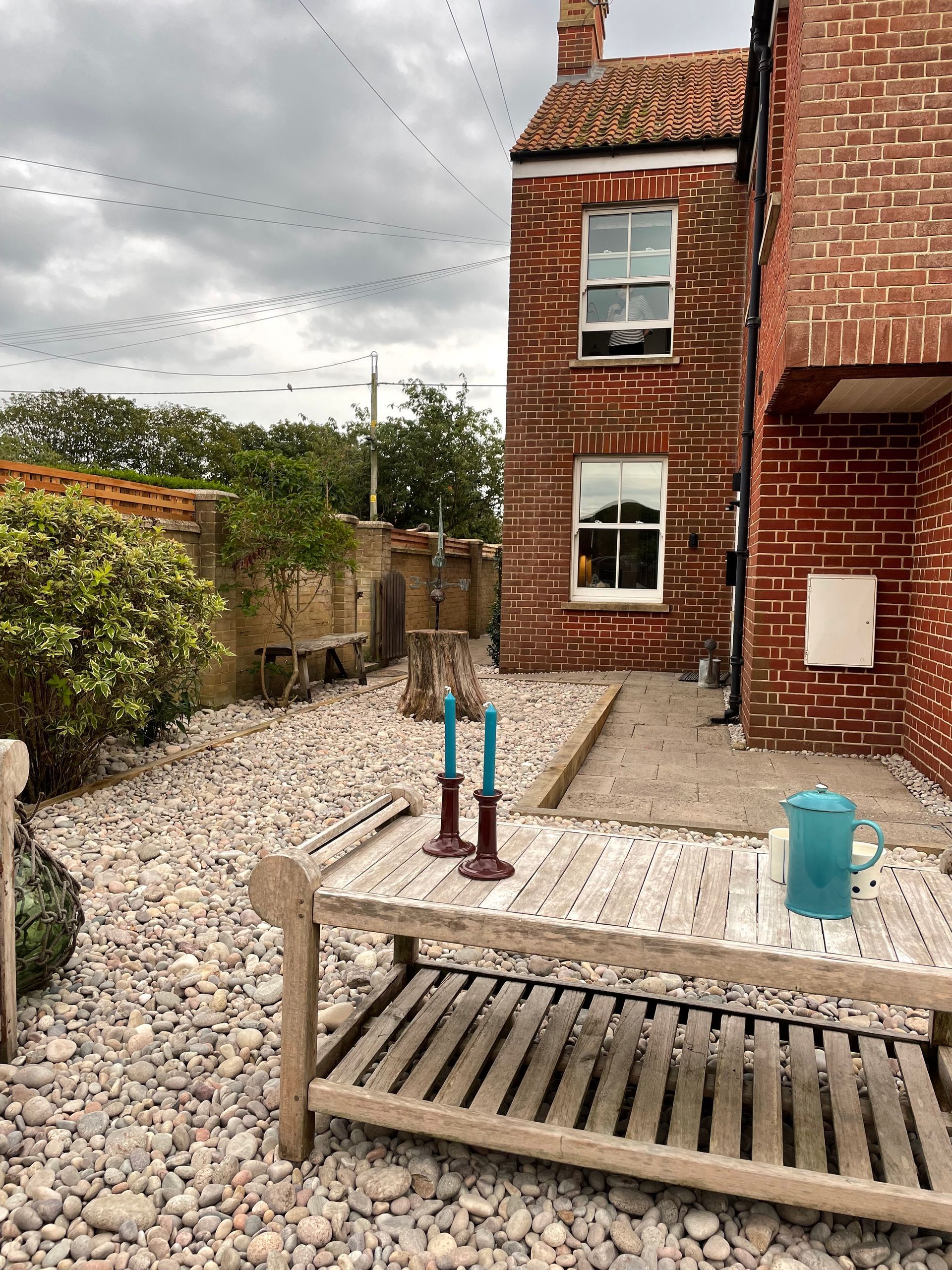 Southwold Beach Garden | Reclaimed Vintage Features | Gardr