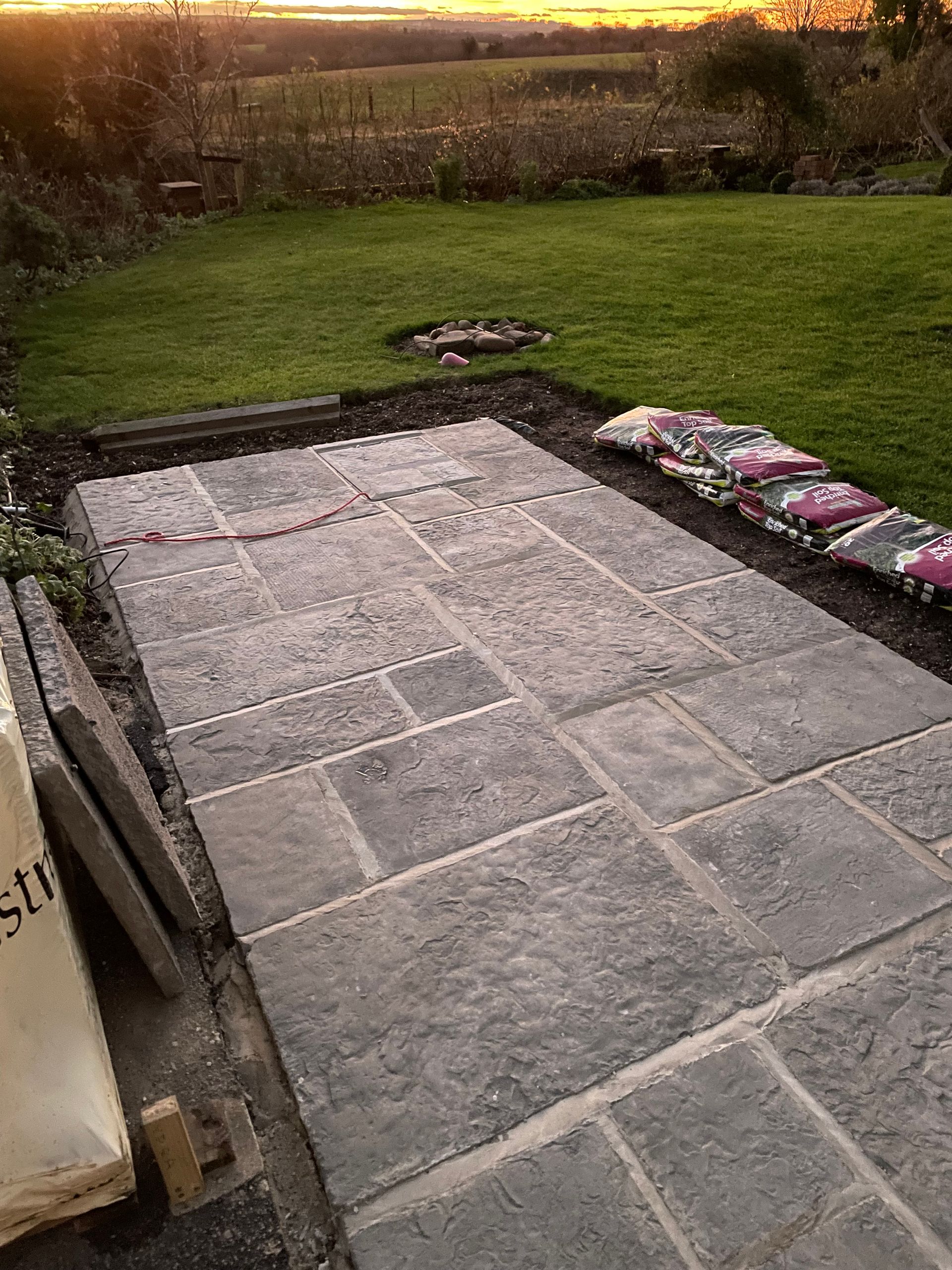 Hertfordshire Cottage | New Landscaping & Paving | Gardr