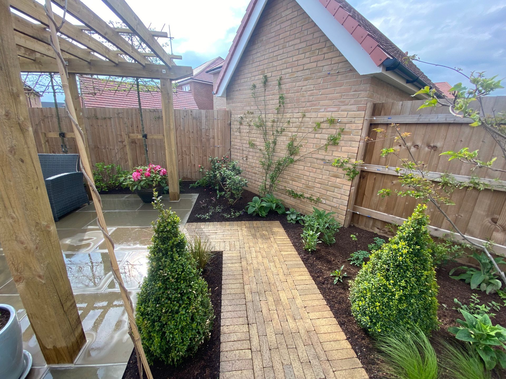 New build garden landscaping package completed in Ely Cambridgeshire