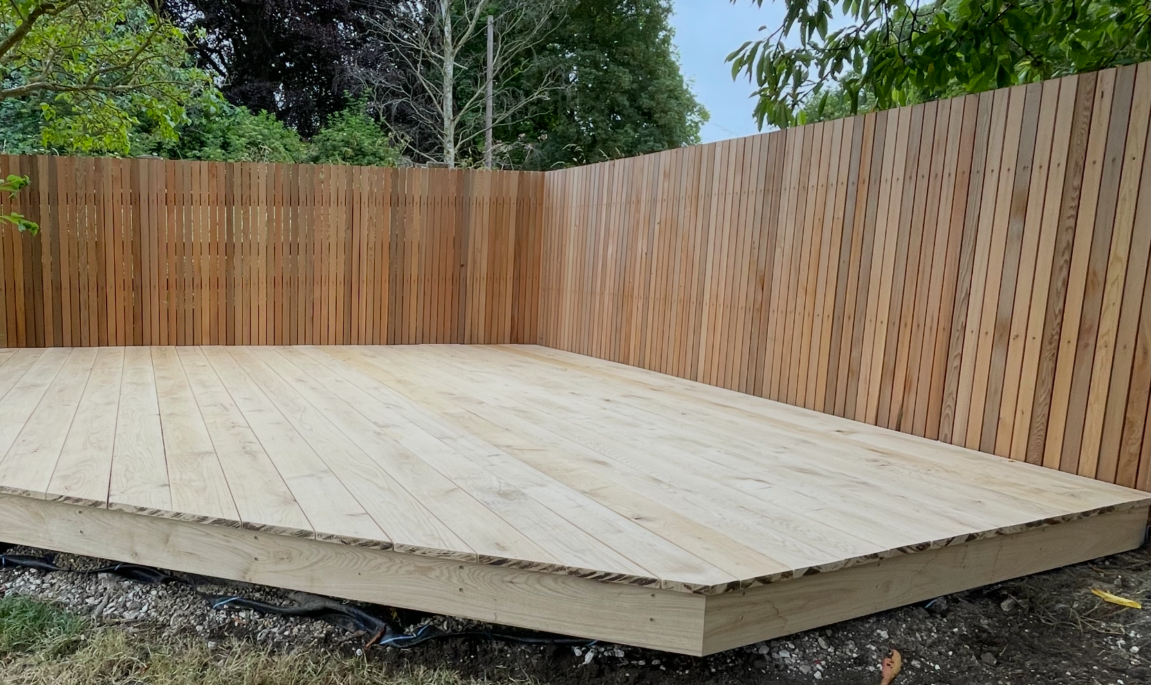 Hertfordshire Chapel Garden | Decking and Fencing | Gardr