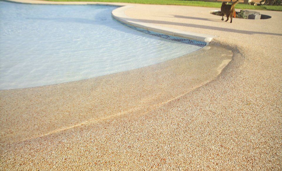 una piscina