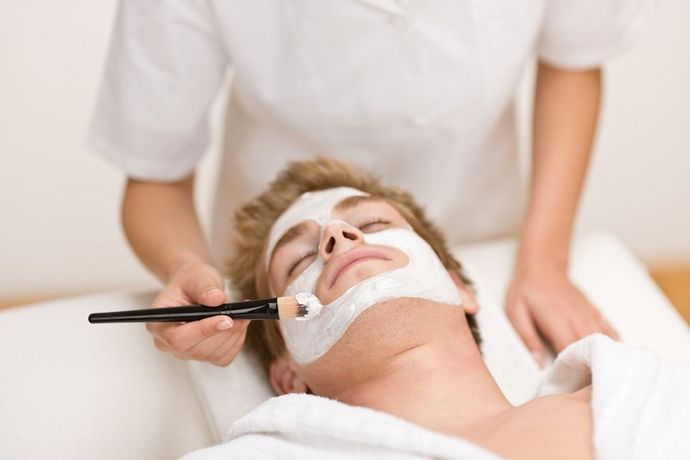 trattamento viso anti-age