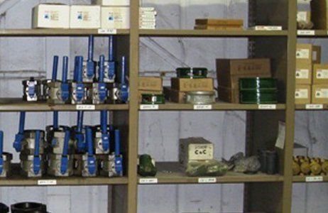 VALVES & FITTINGS