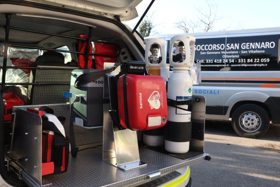 Bombole e kit pronto soccorso