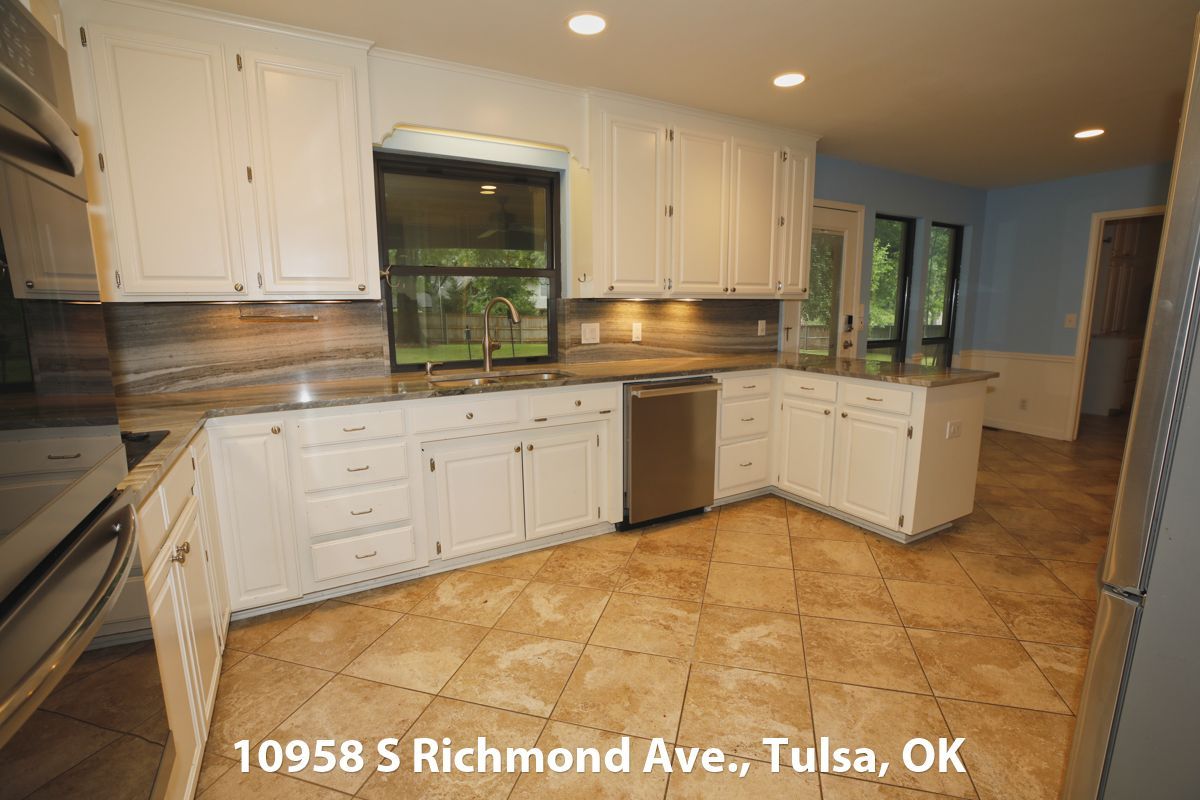 Real estate auction 10958 S Richmond Ave Tulsa, OK