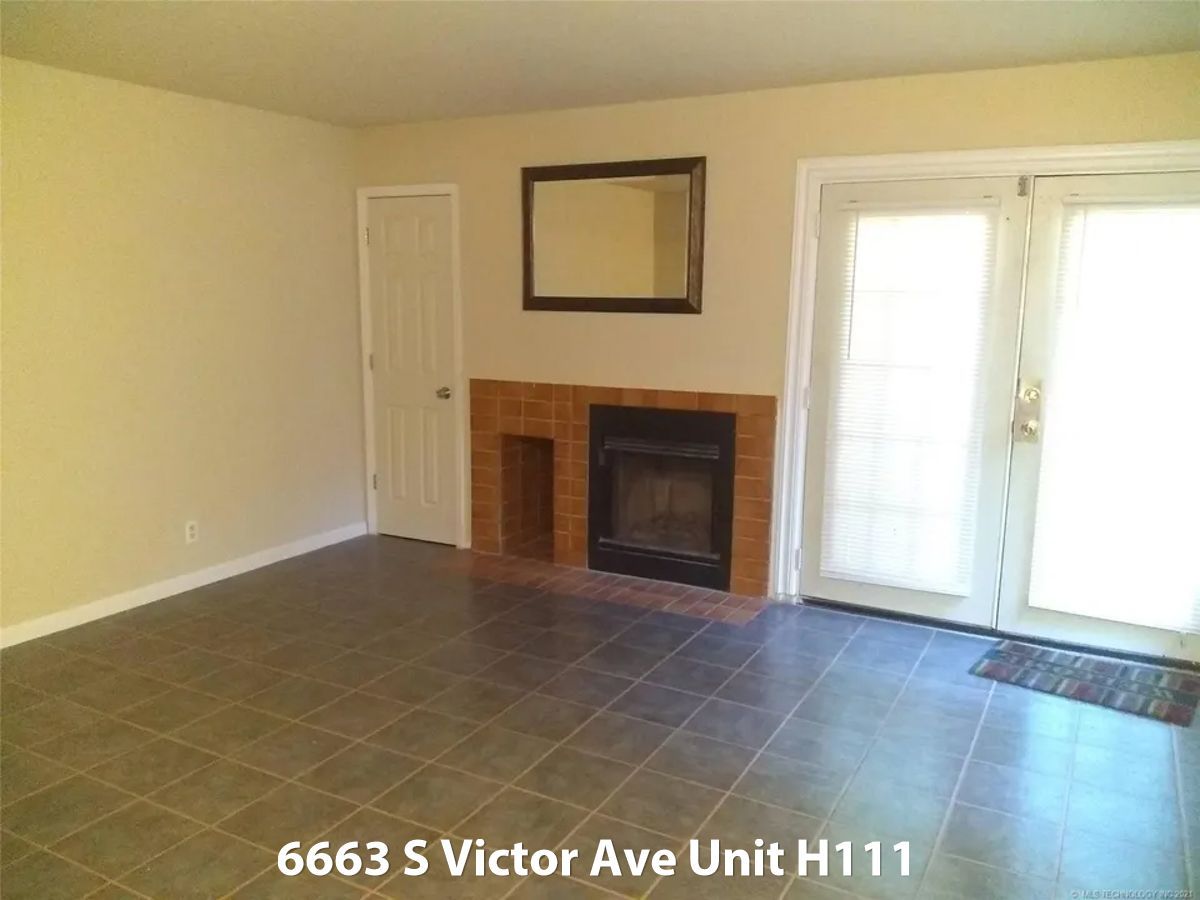 Bank-ordered condo auction 6663 S Victor Ave, Tulsa, OK