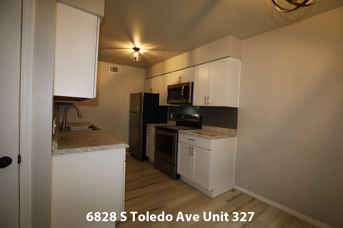 Bank-ordered condo auction 6828 S Toledo Ave, Tulsa, OK