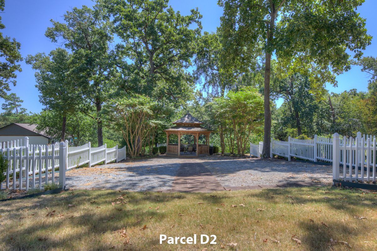 Lot D2