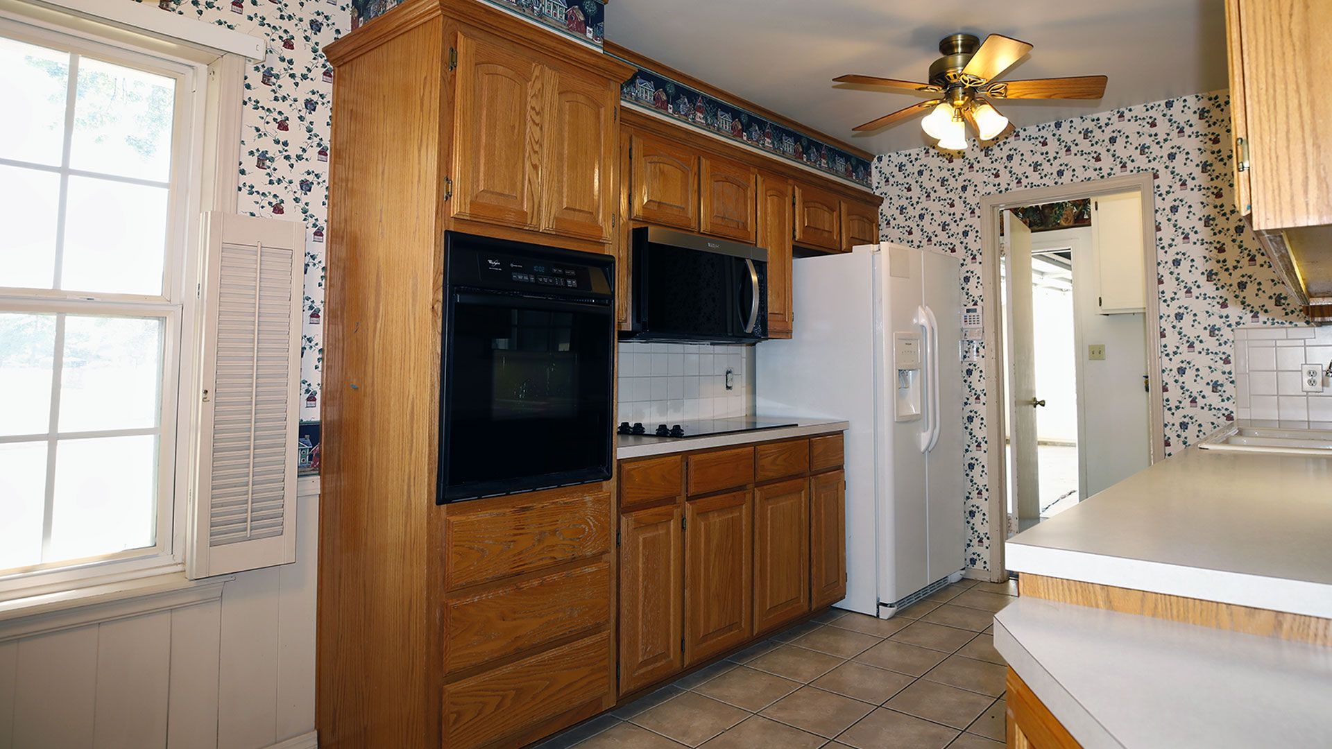 Real Estate Auction - 5807 S 83rd Pl, Tulsa, OK
