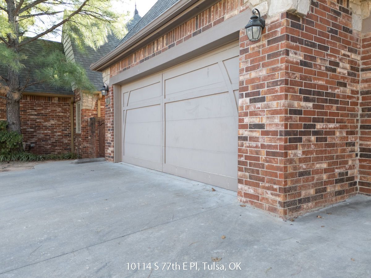 10114 S 77th E Pl., Tulsa, OK
