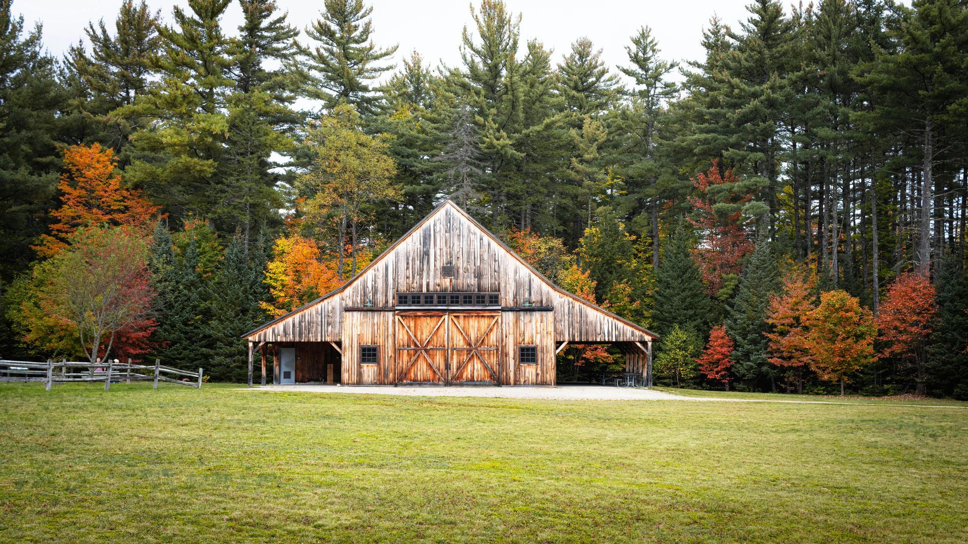Barn builders in Granville OH