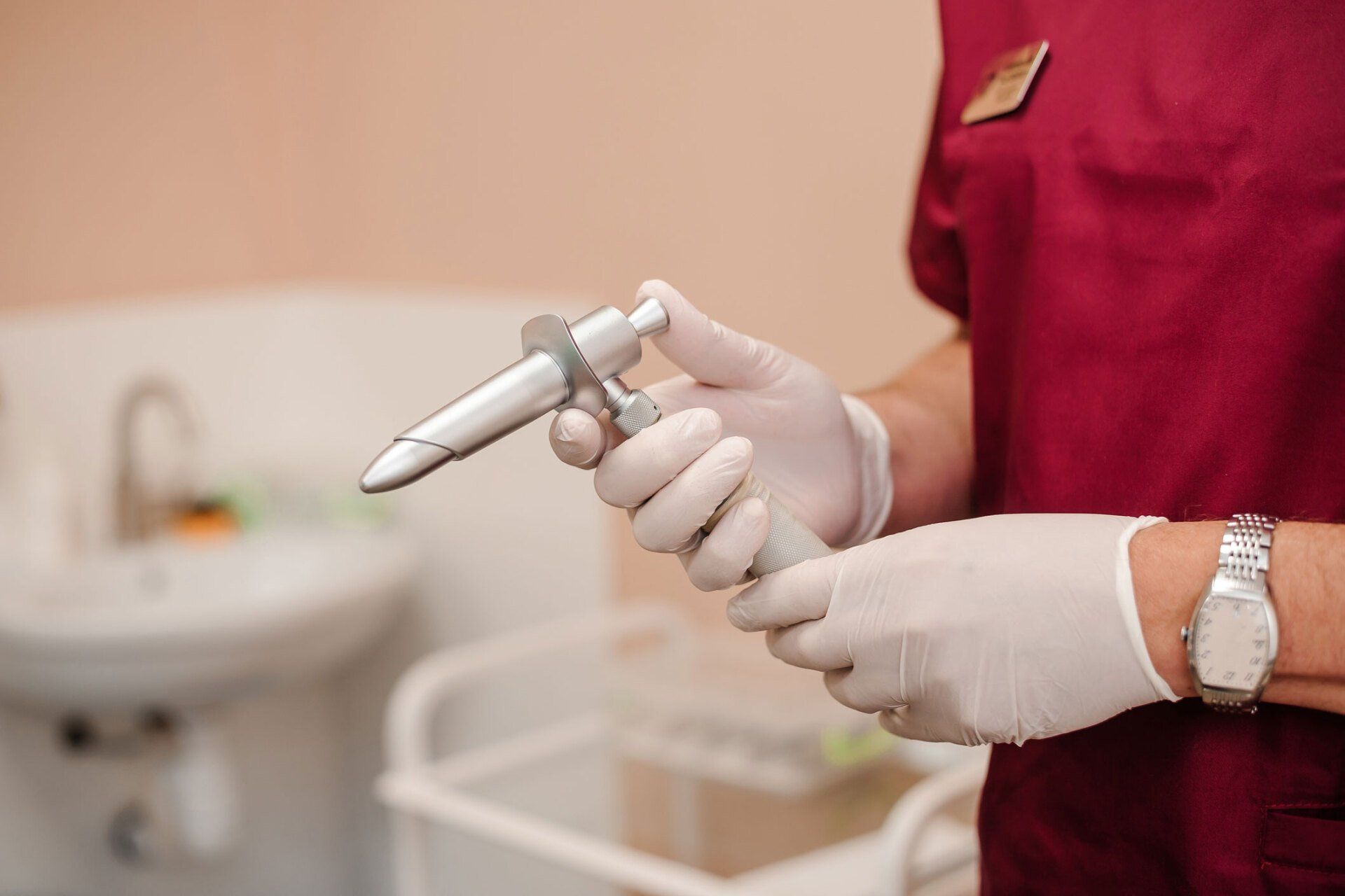 Anoscopes with Ring Lights – Milwaukee, OR – The Oregon Hemorrhoid Clinic Anoscopes with Ring Lights – Milwaukee, OR – The Oregon Hemorrhoid Clinic