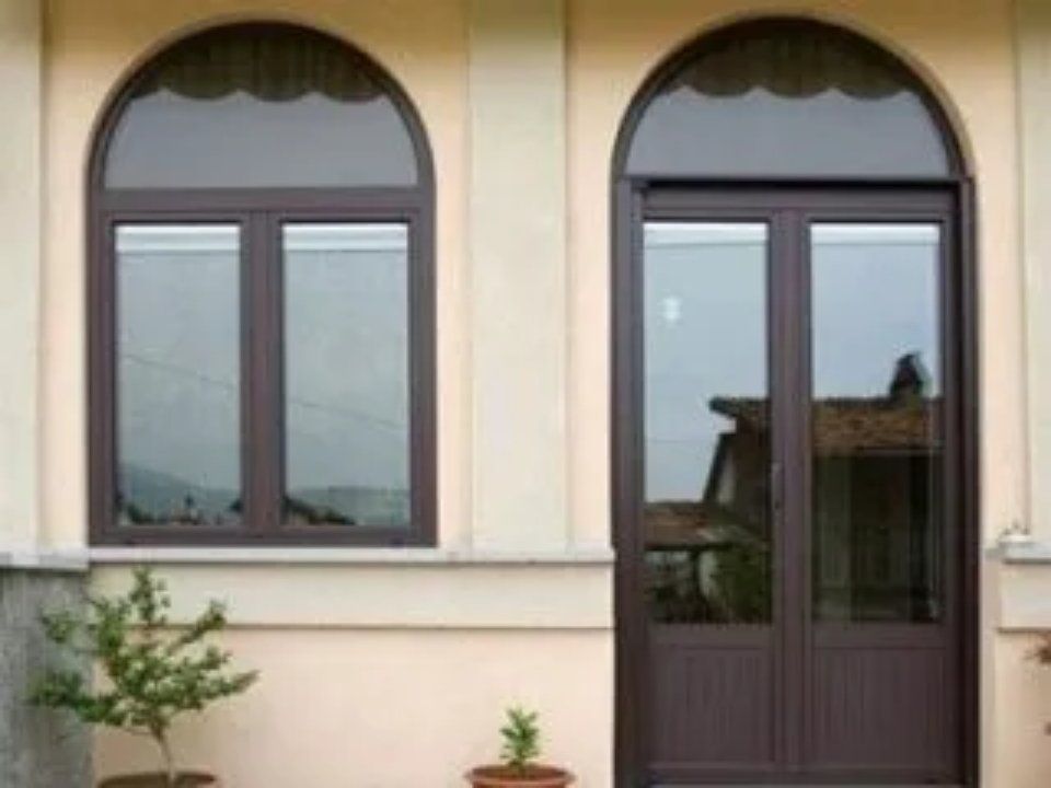 Finestre ad arco