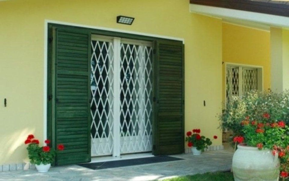 Grate per finestra e persiane
