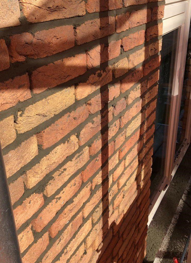Wat is een buitenmuur of gevel impregneren?