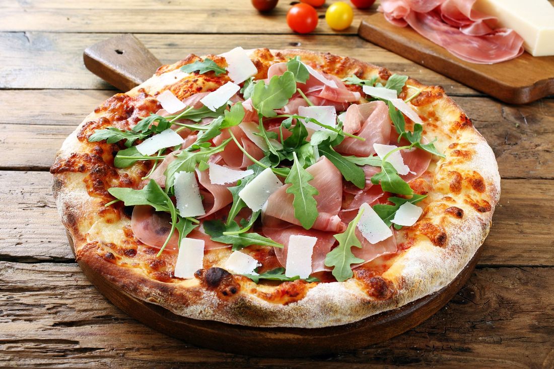 pizza crudo e rucola