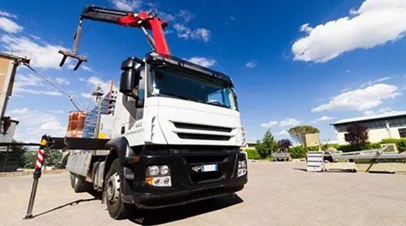 White Crane Truck — Baton Rouge, LA — Teague Rental Equipment LLC White Crane Truck — Baton Rouge, LA — Teague Rental Equipment LLC