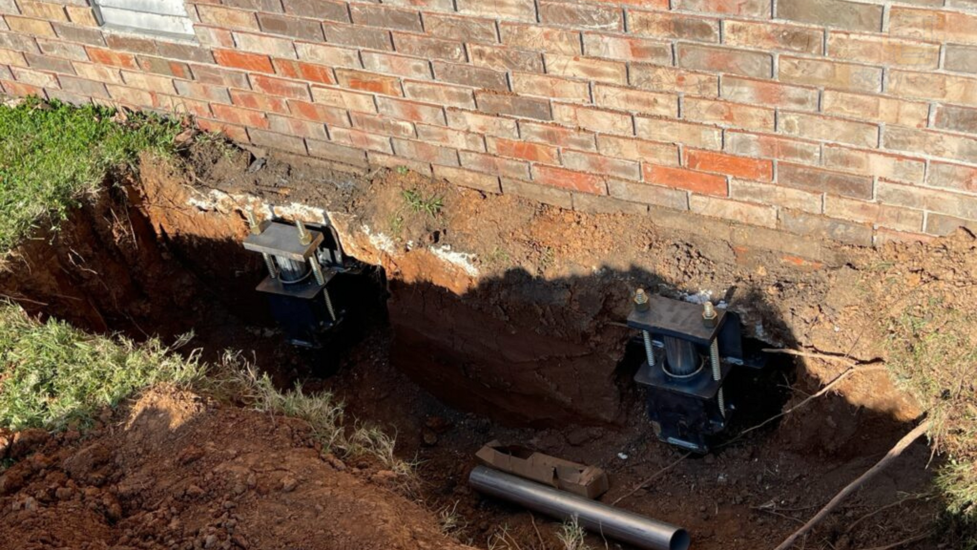 Foundation Settlement Repair: Key Indicators of Structural Damage