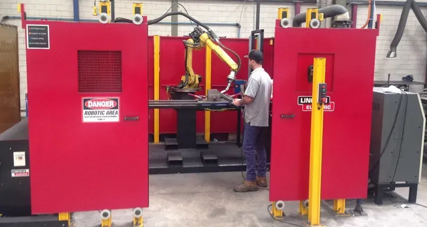 Lincoln Robotic Welding Cell