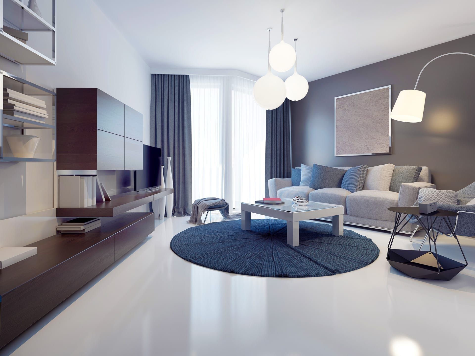 Salon moderne avec des touches de bleu, des murs gris, un sol blanc et une grande fenêtre.