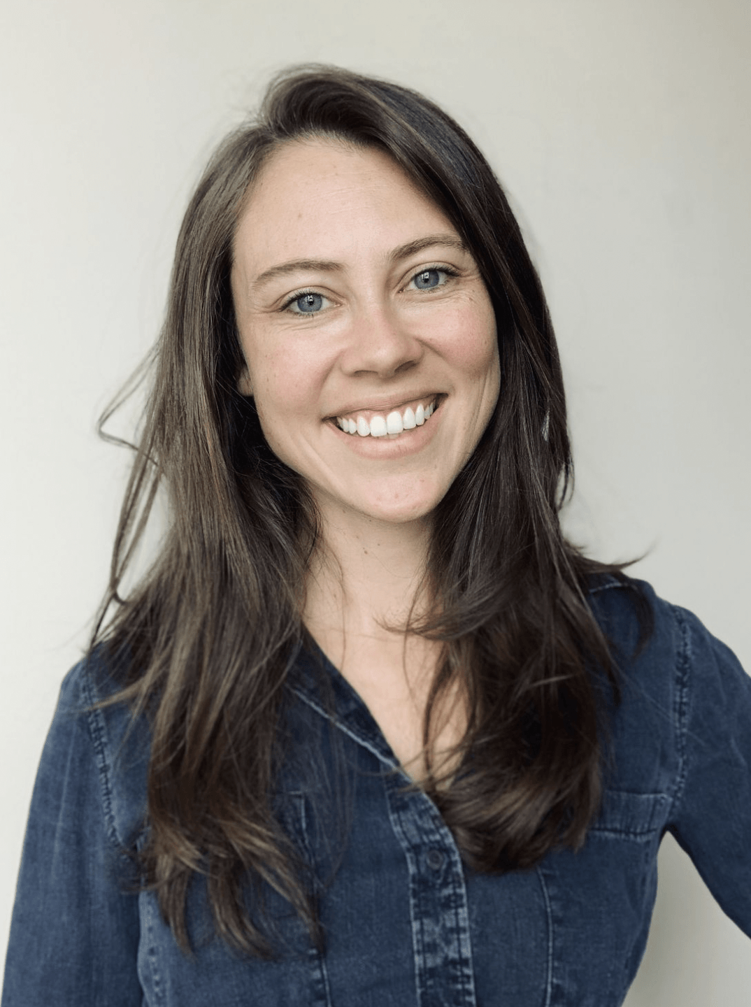 JoLynn Henke '03