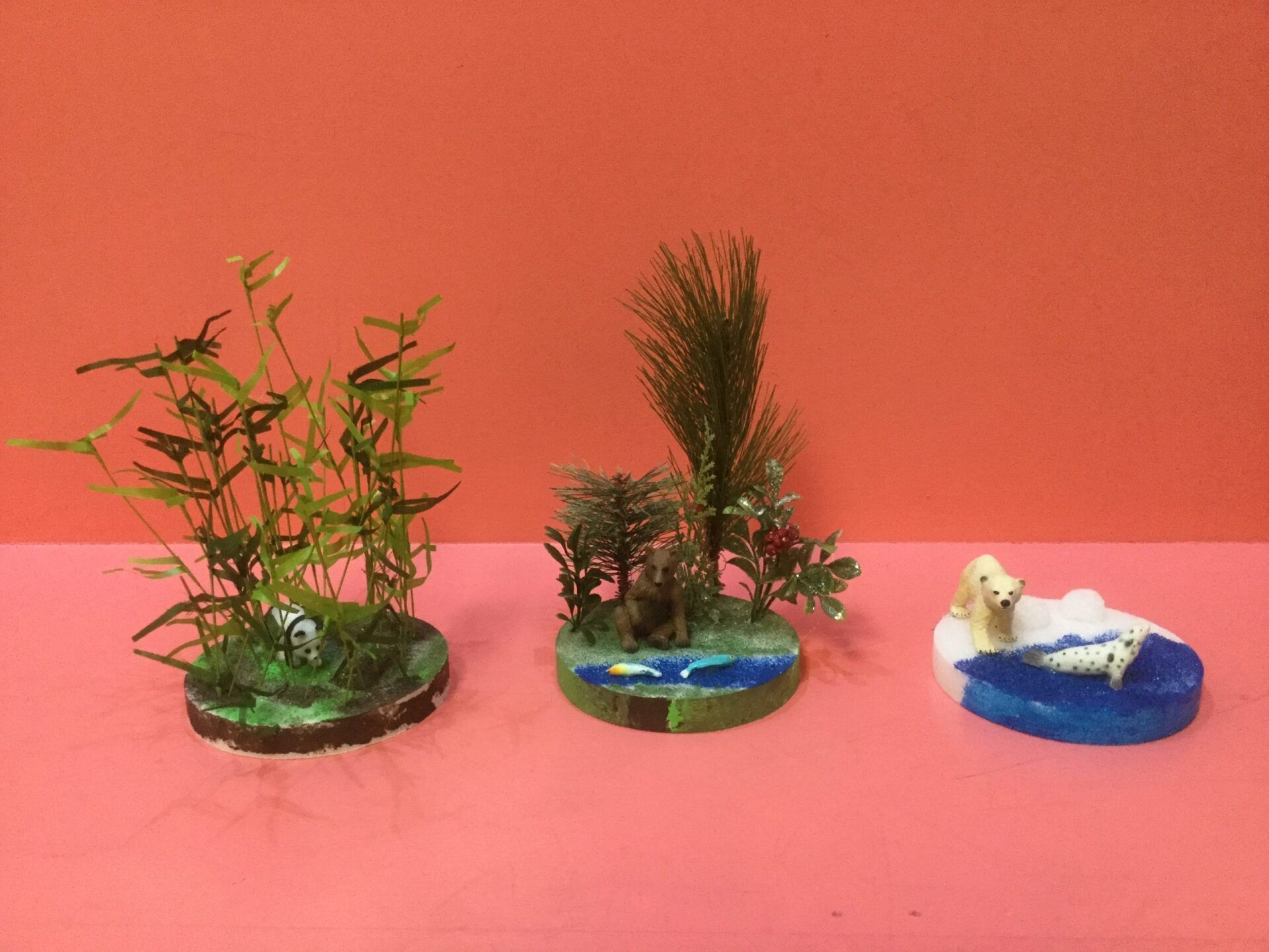 bear-diorama