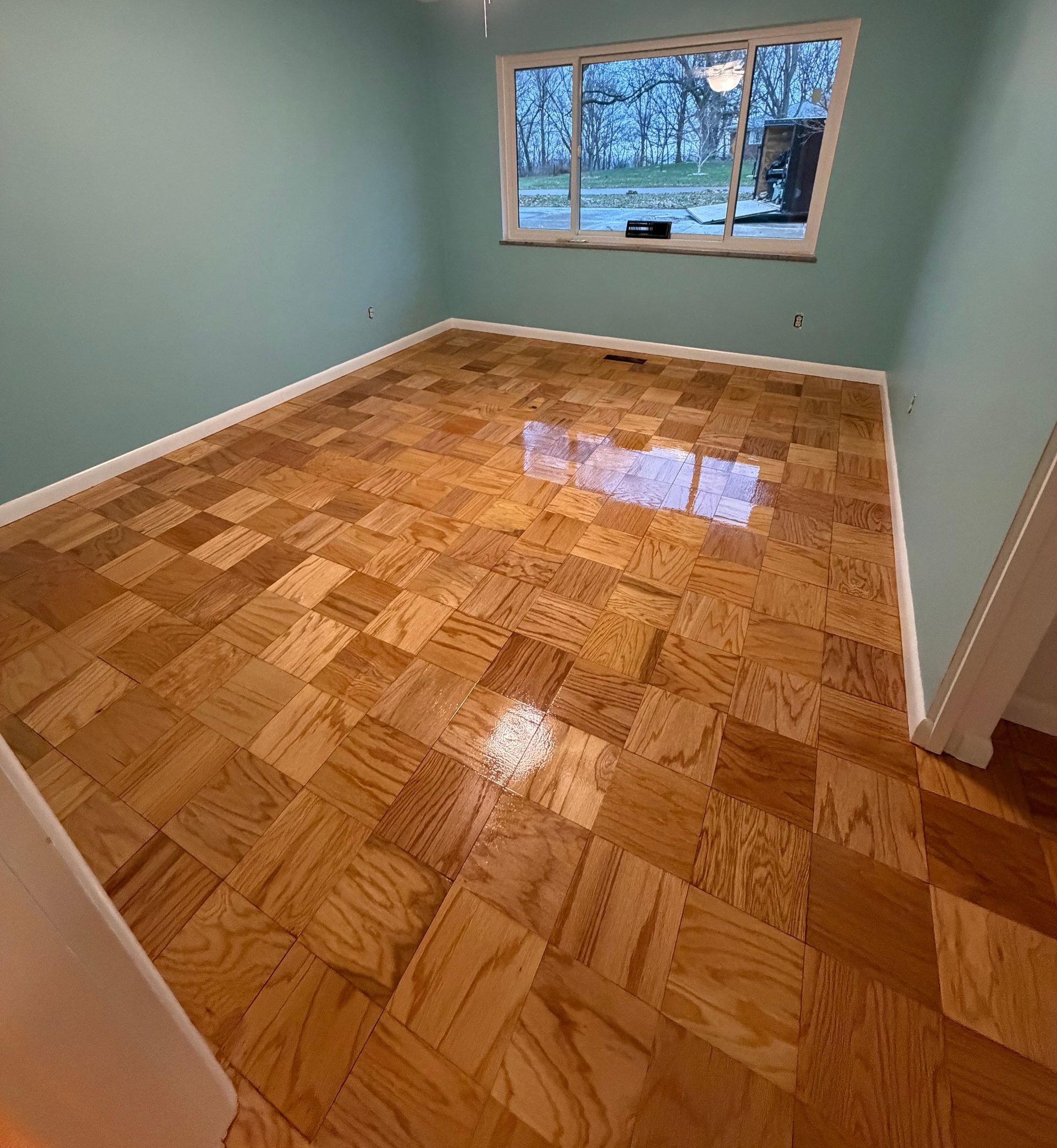 Finished wood floor