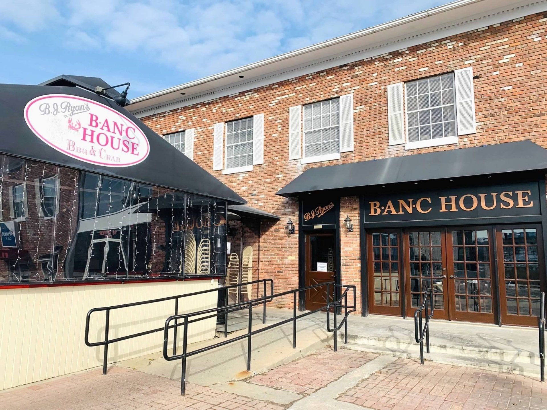 Brick restaurant building named 