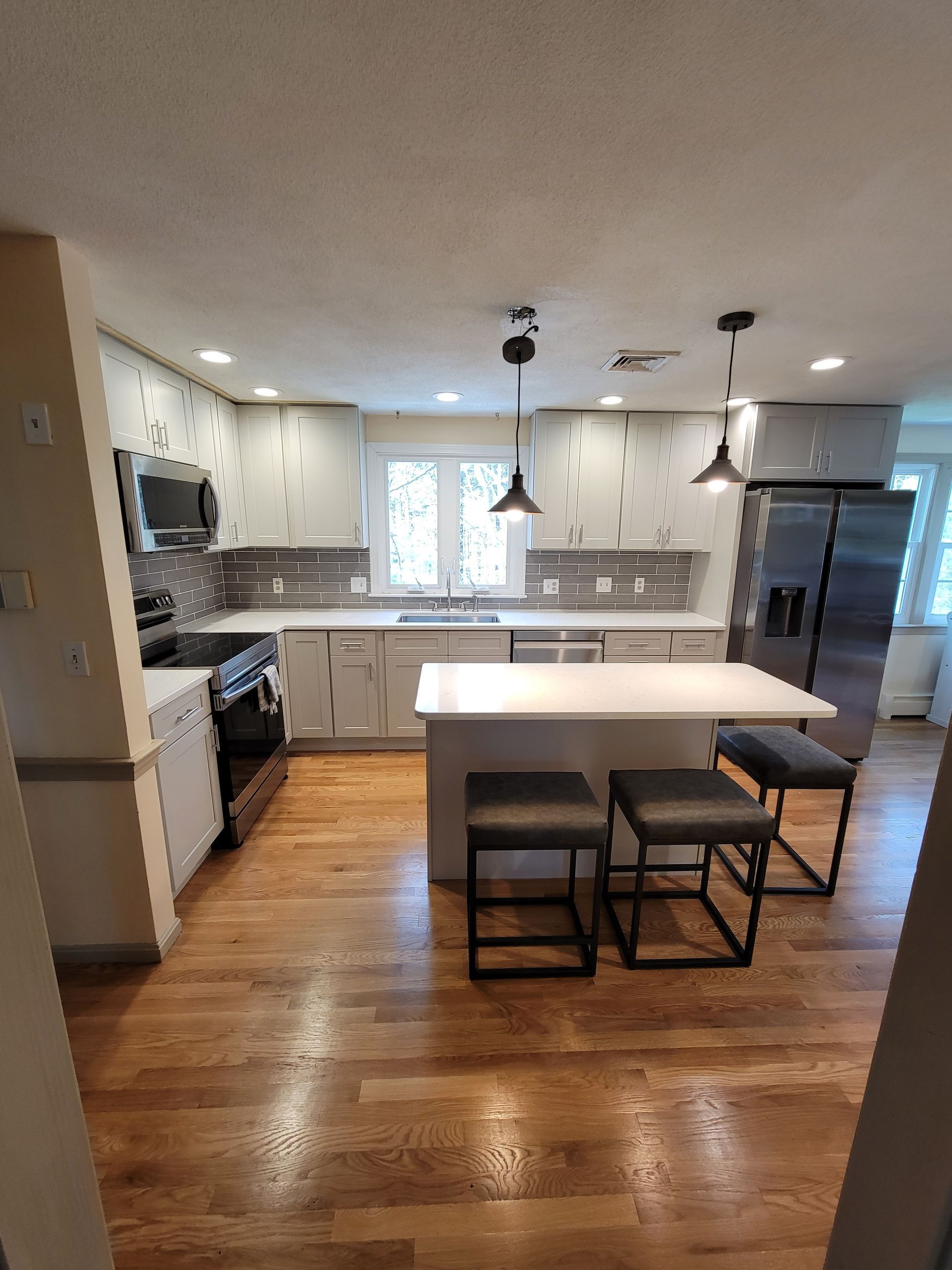 Project images by A-Z Finish Carpentry