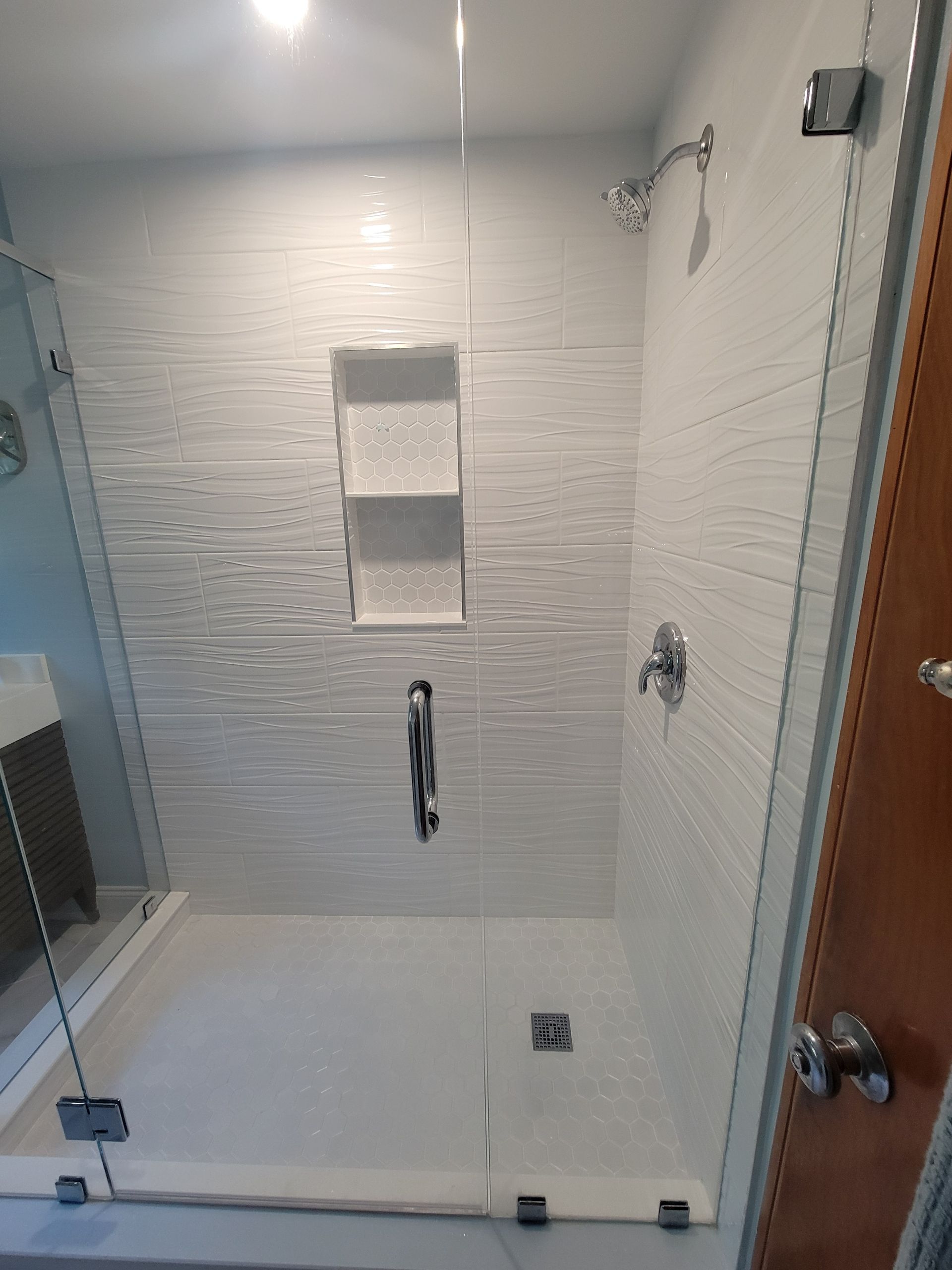 A Bathroom Makeover on Oceanview Street in Winthrop