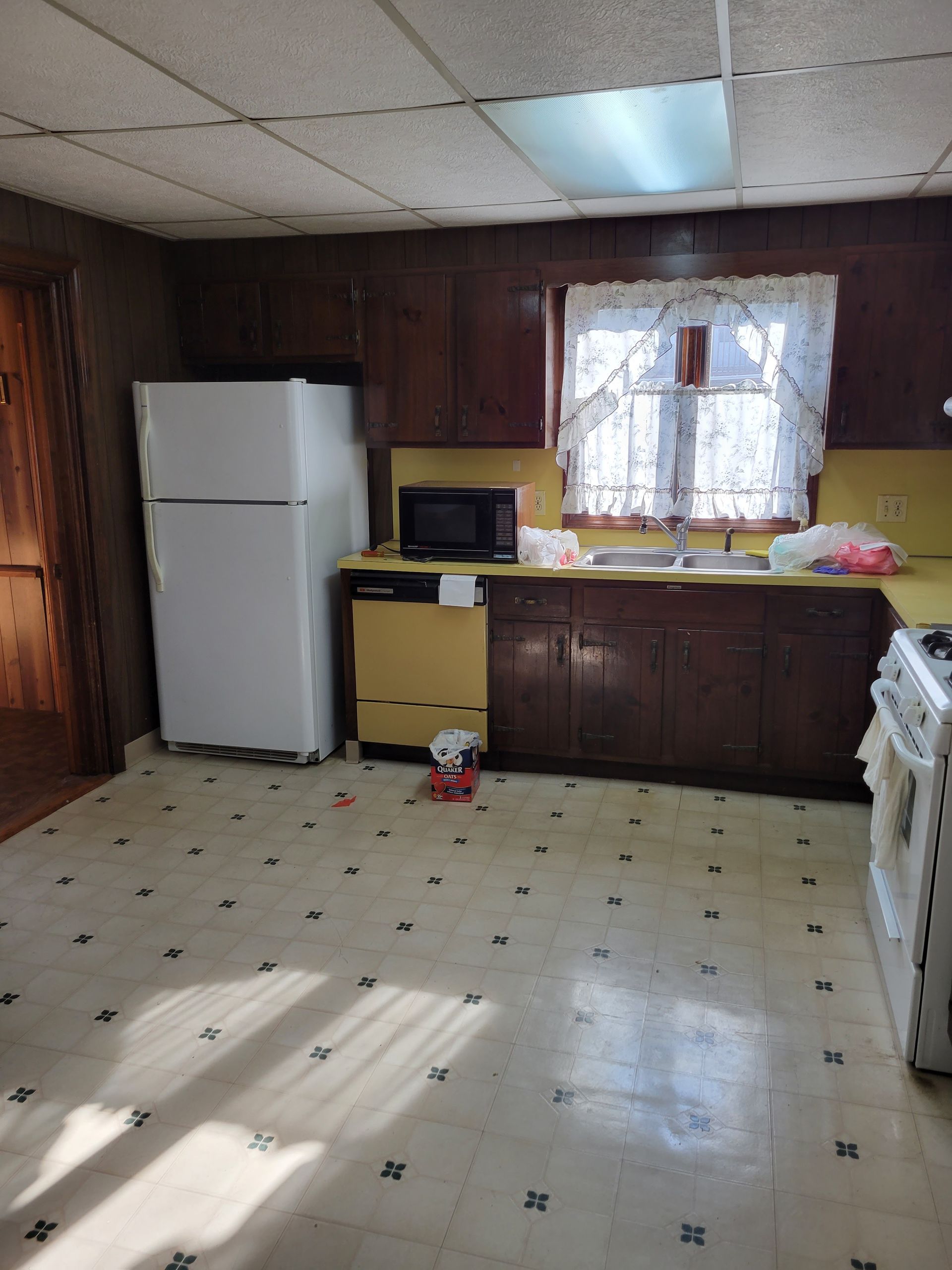 Before picture of Kitchen Renovation Project in Malden, MA