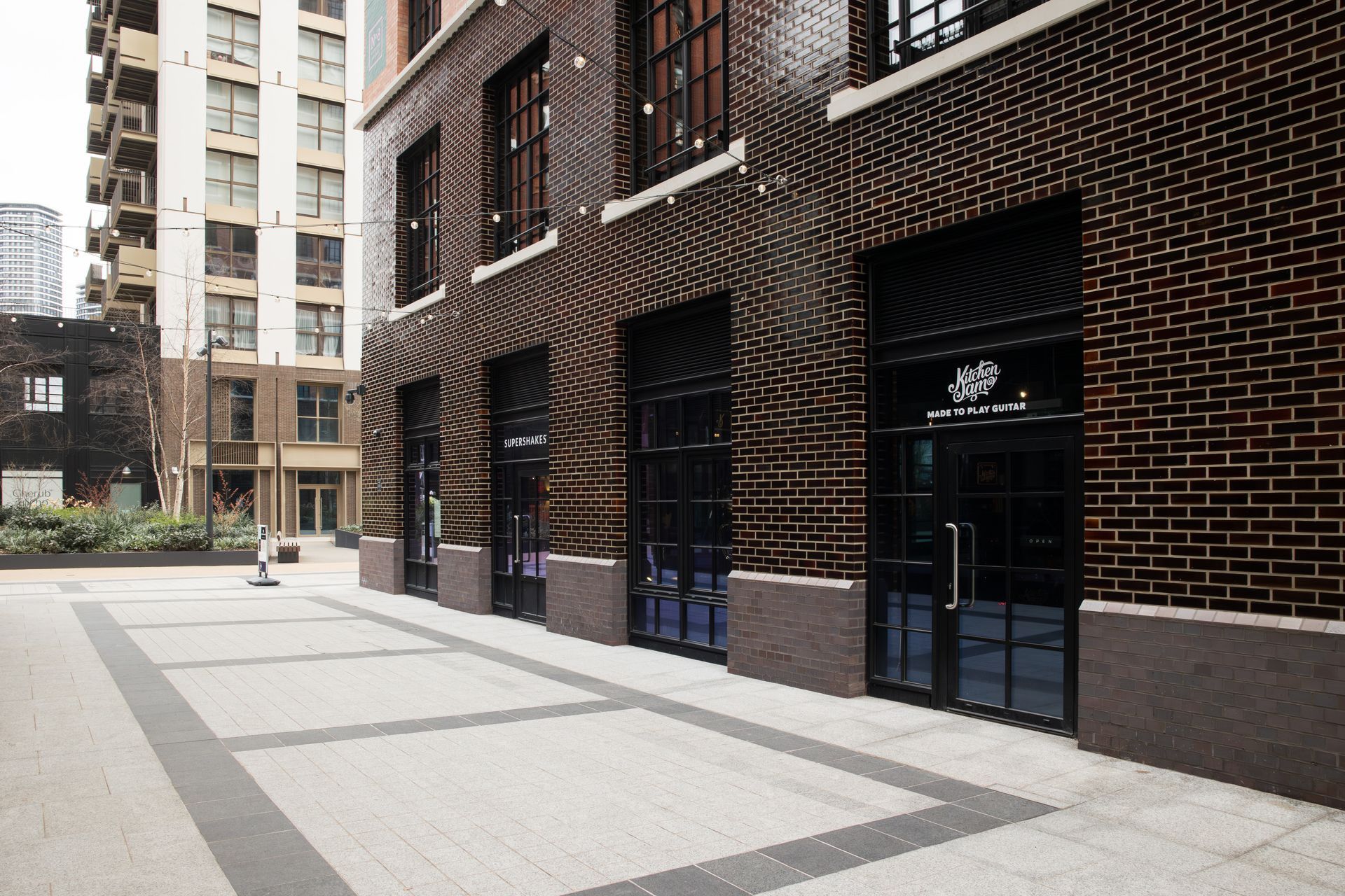 Outside at KitchenJam Canary Wharf