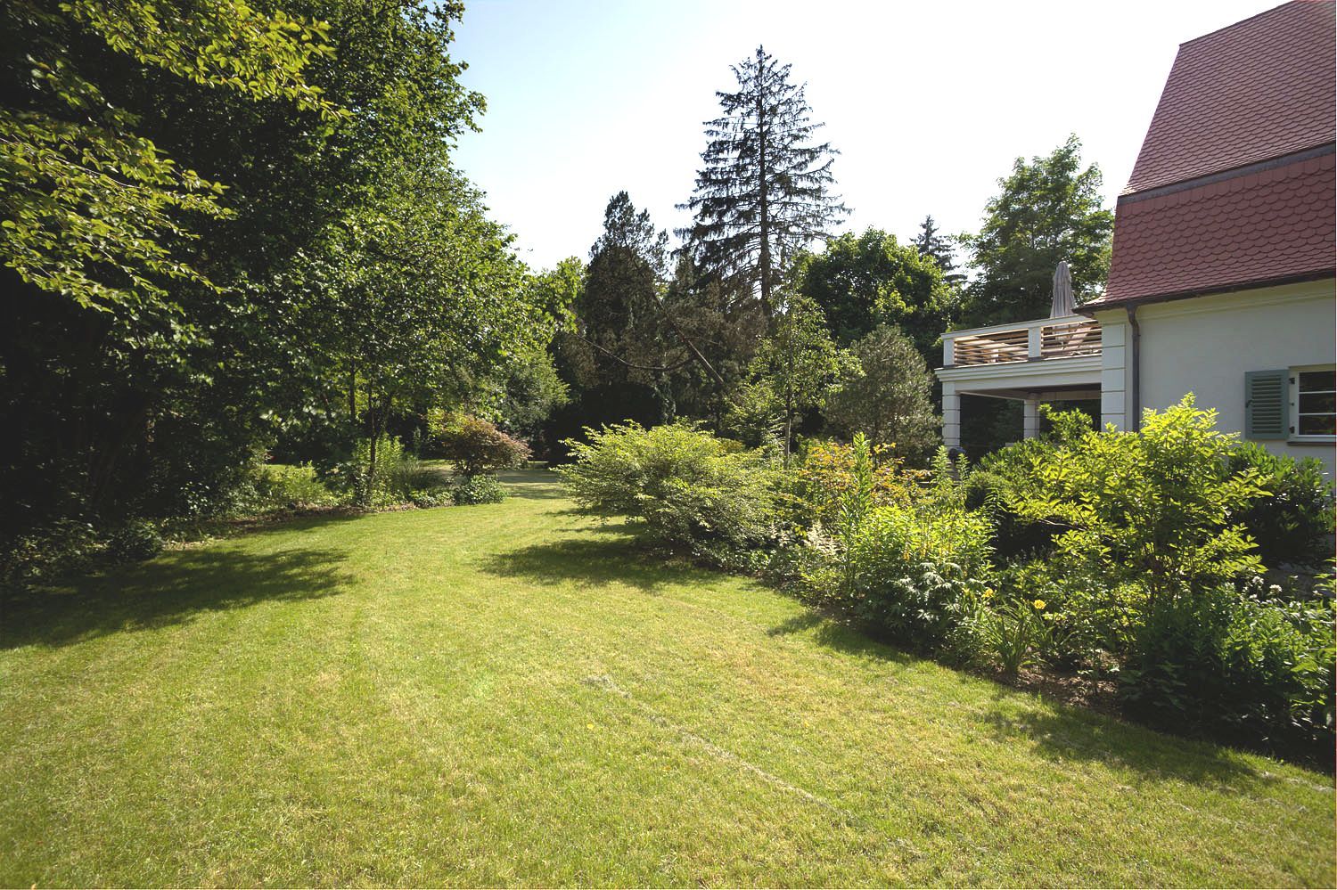 Sebastian Raschauer, Landschaftsarchitekt, Garten, Privatgarten,  Gartengestaltung, Umgestaltung, Neugestaltung, Bauantrag, Genehmigungsplanung, Werkplanung, Bauleitung, Projektleitung, Terrassen