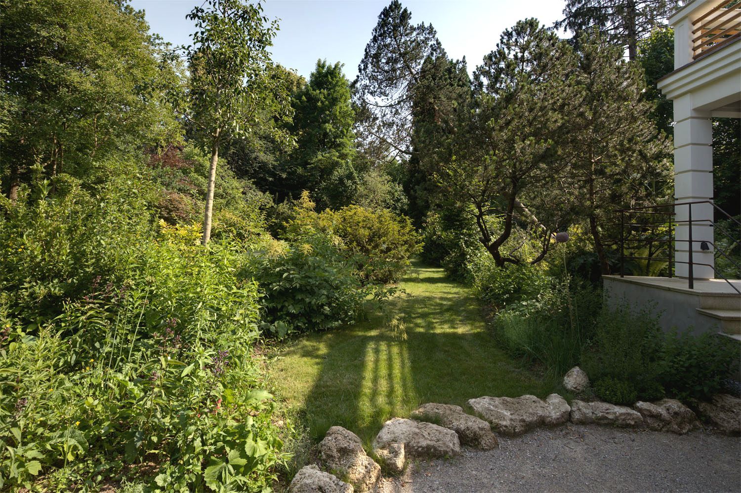 Sebastian Raschauer, Landschaftsarchitekt, Garten, Privatgarten,  Gartengestaltung, Umgestaltung, Neugestaltung, Bauantrag, Genehmigungsplanung, Werkplanung, Bauleitung, Projektleitung, Terrassen