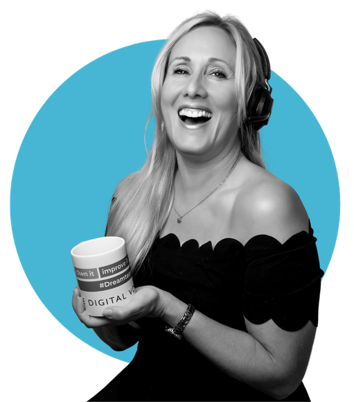 Headshot of Julia Linehan, CEO and Founder of The Digital Voice B2B PR agency