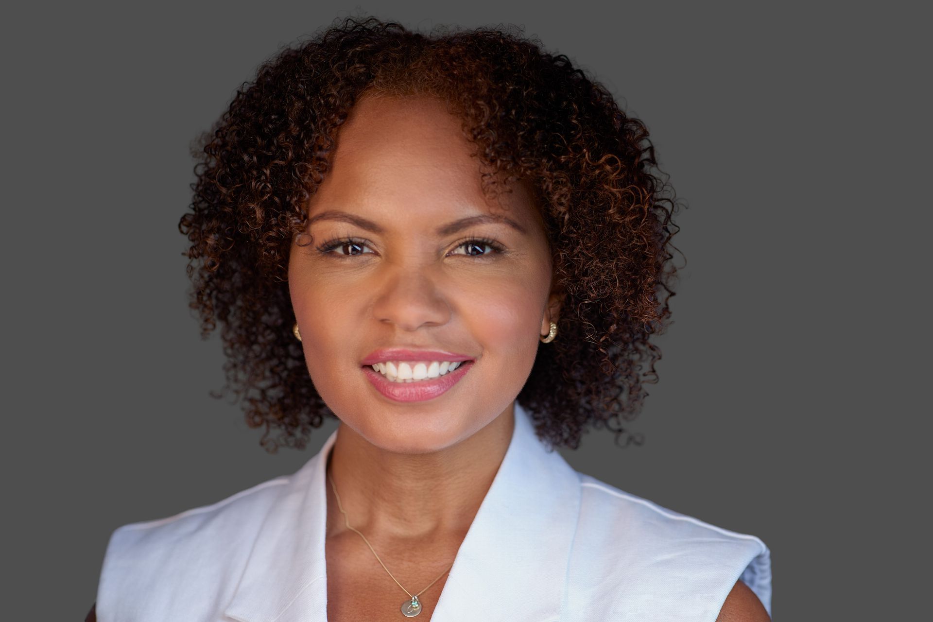 Camealia Xavier-Chihota, Marketing & Social Media Director at The Digital Voice – headshot