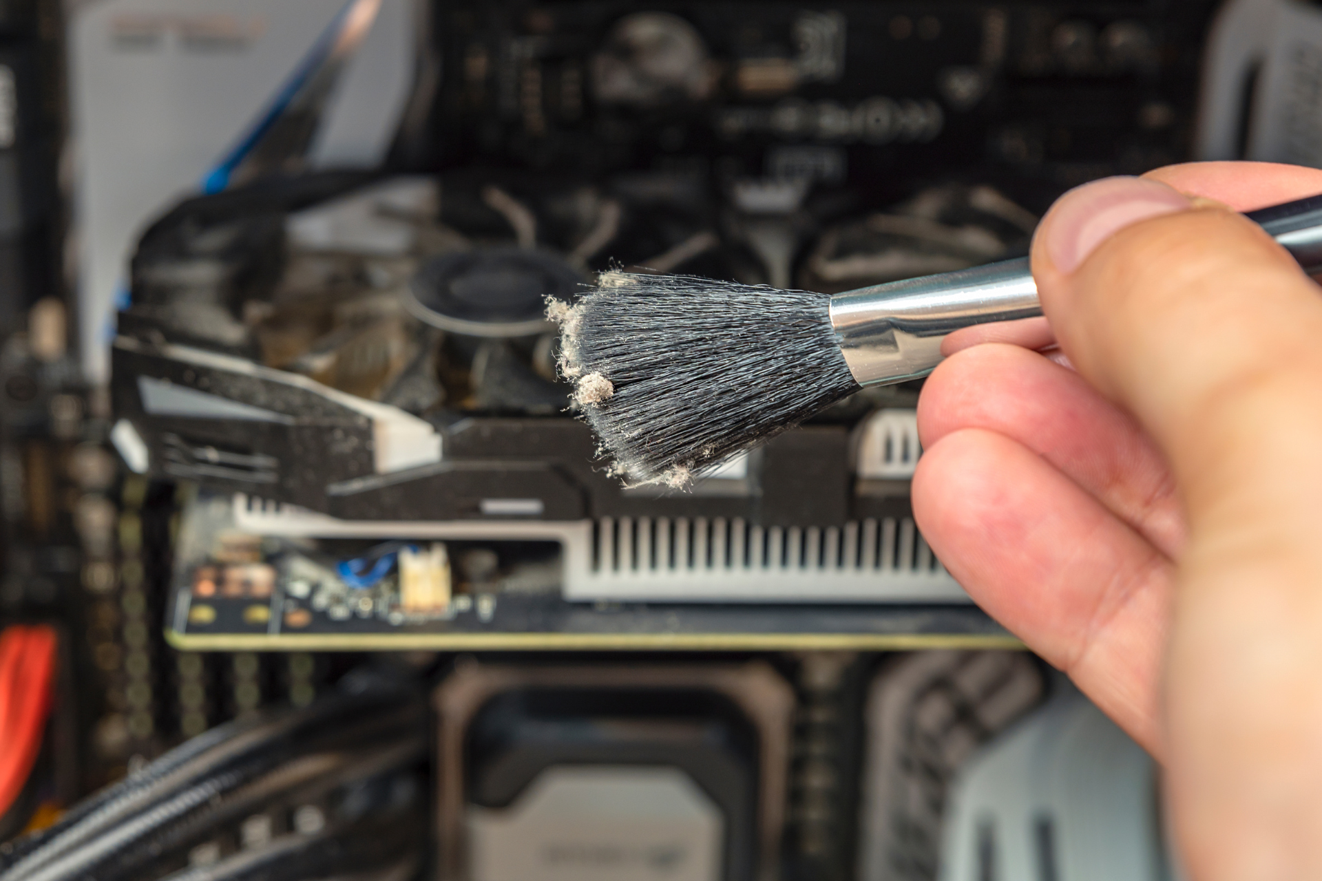 The Impact of Dust on Your Computer and How to Clean It Safely