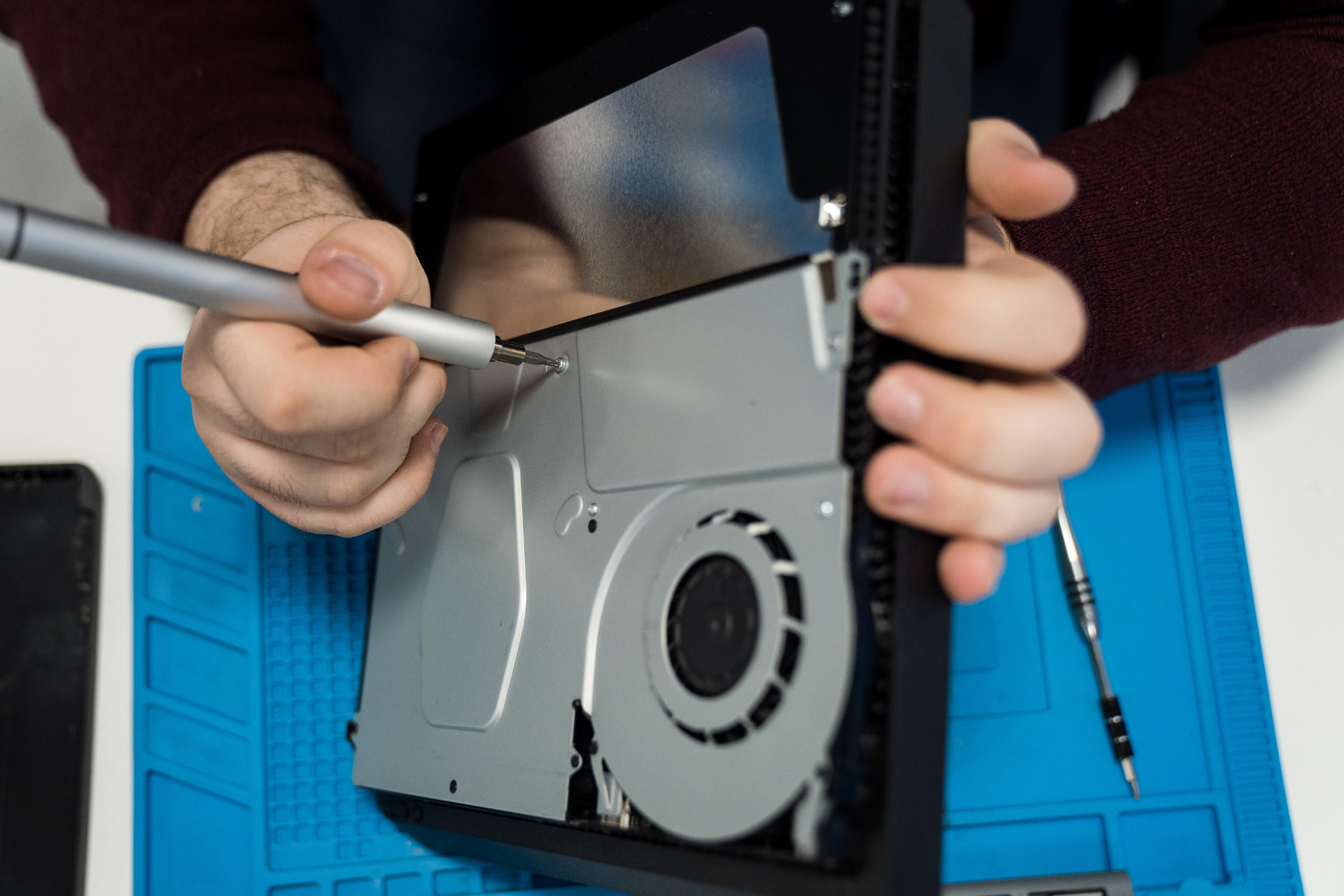 Fixing gaming console