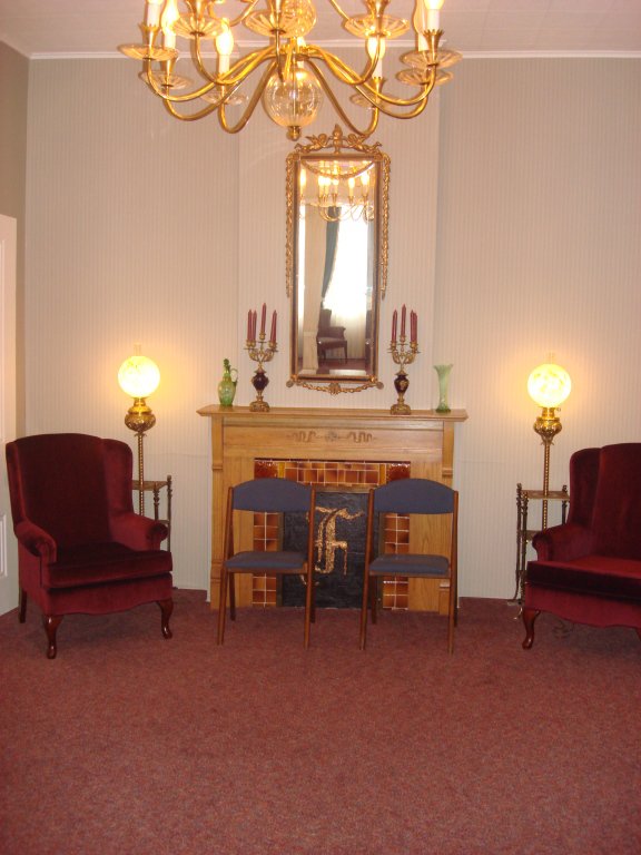 Our Facilities Fippinger Funeral Home