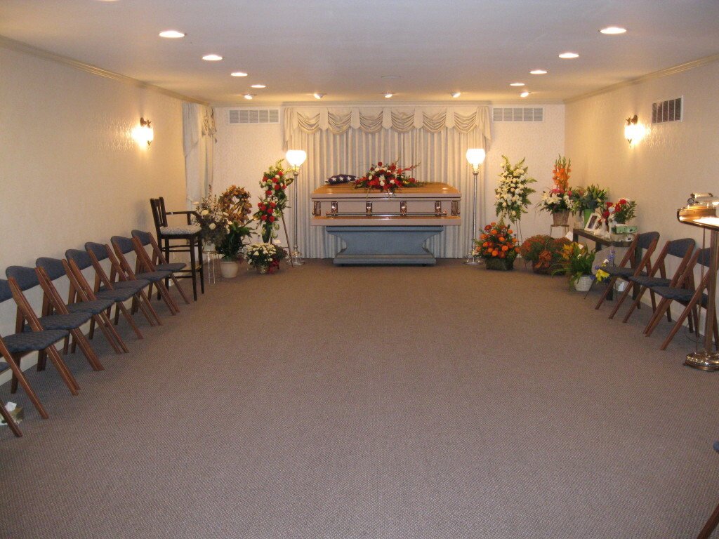 Our Facilities Fippinger Funeral Home