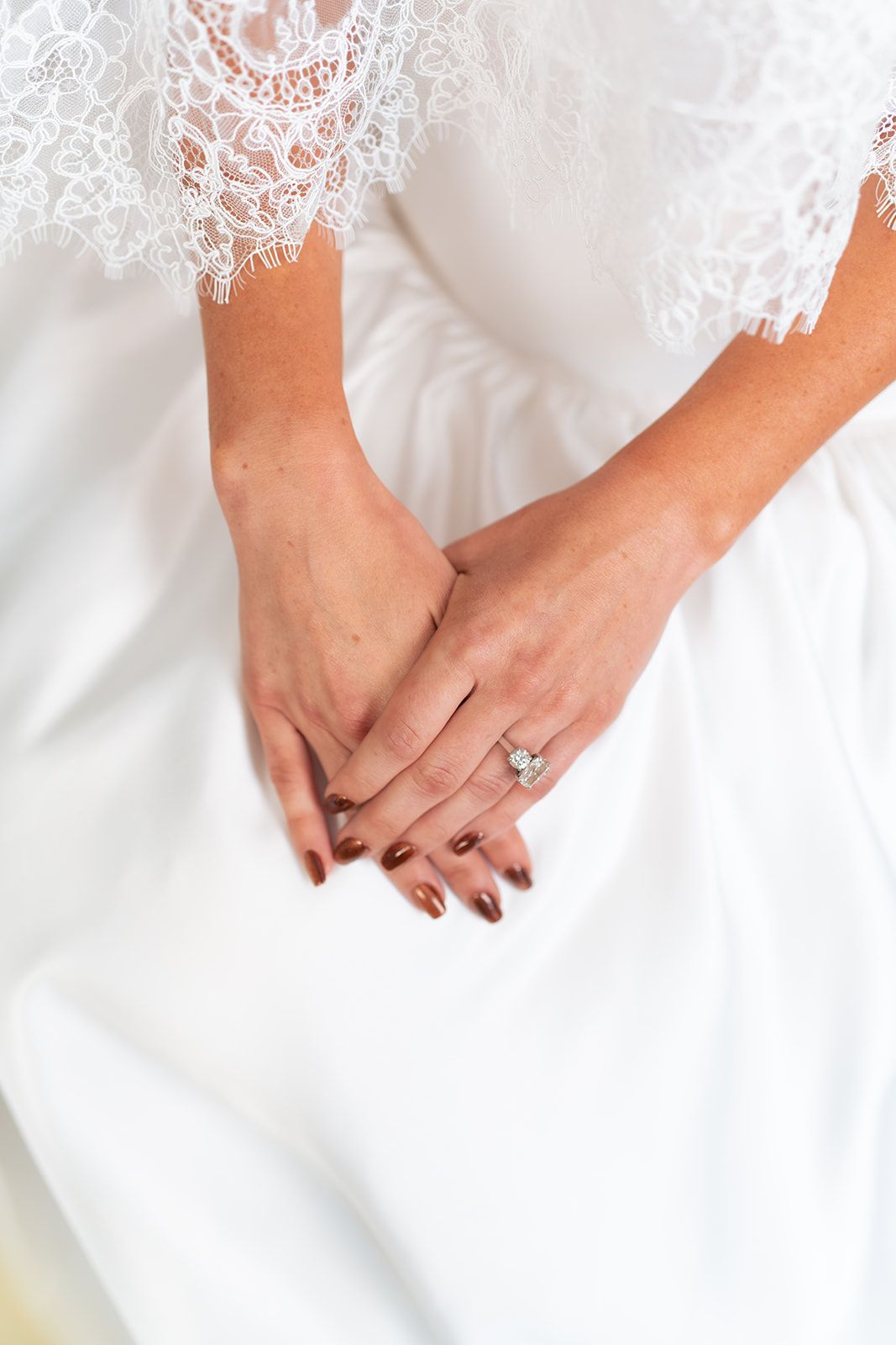 Image of brides hands