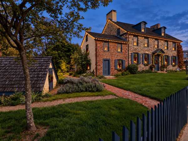 Parry Mansion Holiday Decorations